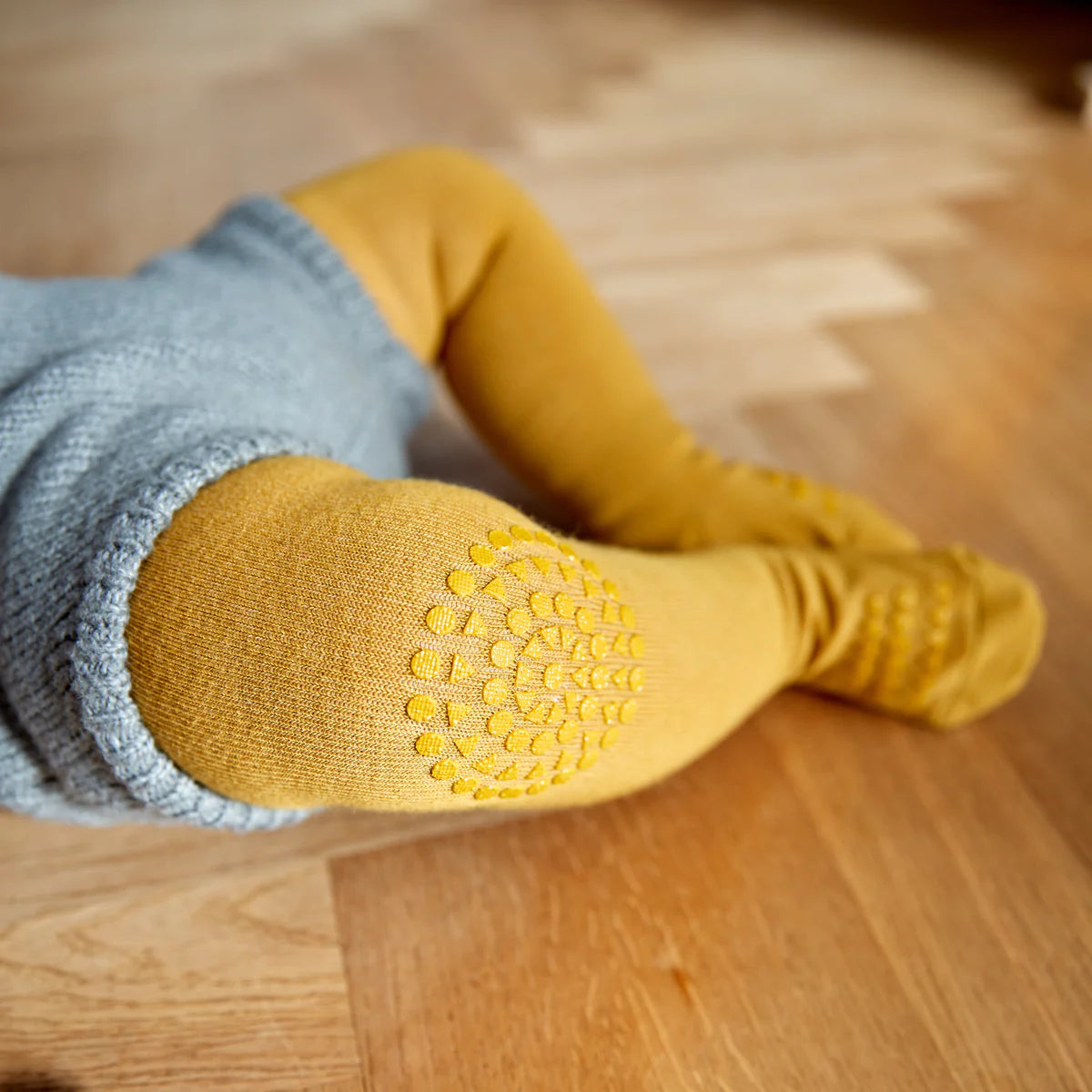 Krabbelstrumpfhose Mustard